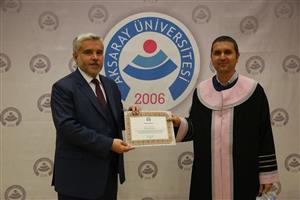 Unvanda Yükselen Öğretim Üyelerimiz Cübbelerini Giydi