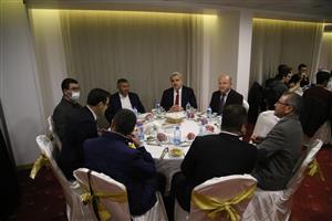 Fakültemiz 1. Sınıf Öğrencileri İle Akşam Yemeğinde Bir Araya Geldik