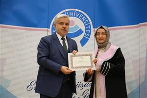 ASÜ’de Unvan Alan Akademisyenlerimiz Cübbelerini Giydi