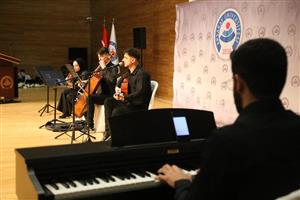 Unvanda Yükselen Öğretim Üyelerimiz Cübbelerini Giydi